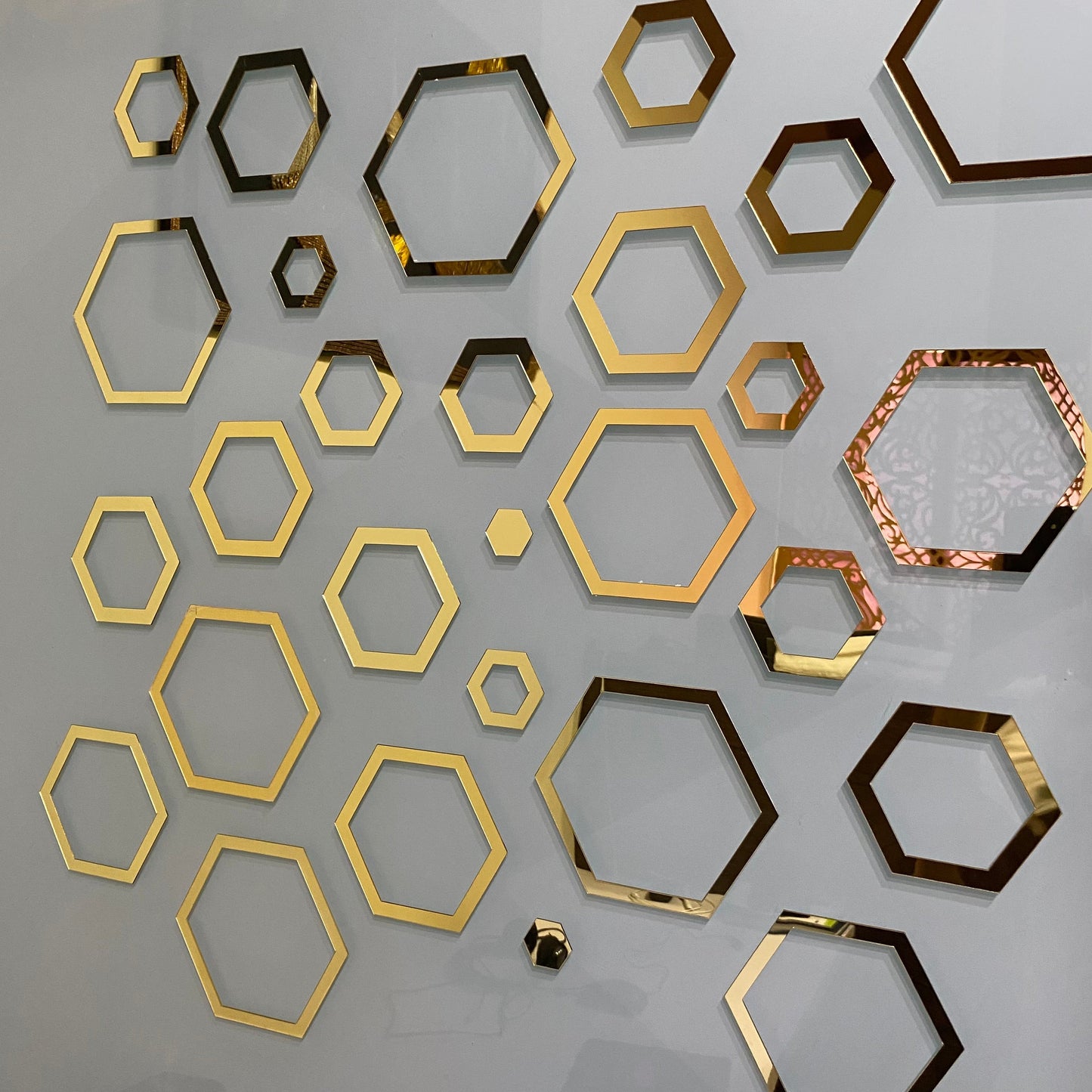 Acrylic Hexagon Ring Mirror Wall Decor. *